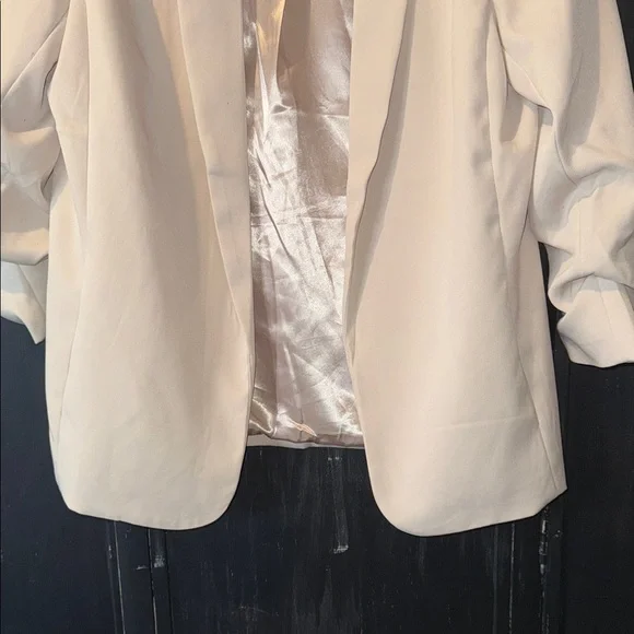 ZENANA WOVEN 3/4 RUCHED SLEEVE OPEN FRONT CLASSIC BLAZER - Picture 5 of 13